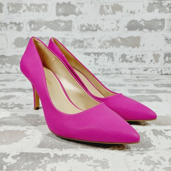 BCBGeneration Magenta BarbieCore Pink Slip On Evening Pump Heels O810 - Picture 4 of 14